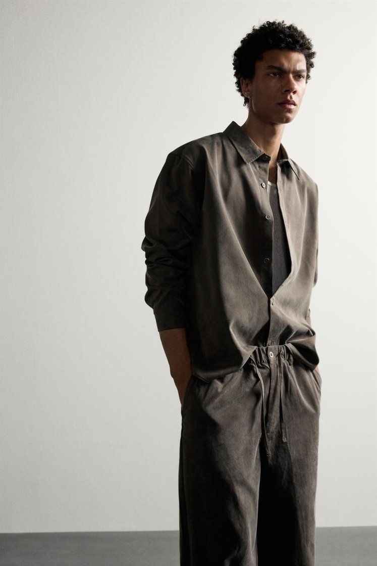 Zara CHEMISE FLUIDE COUPE DÉCONTRACTÉE — Brown