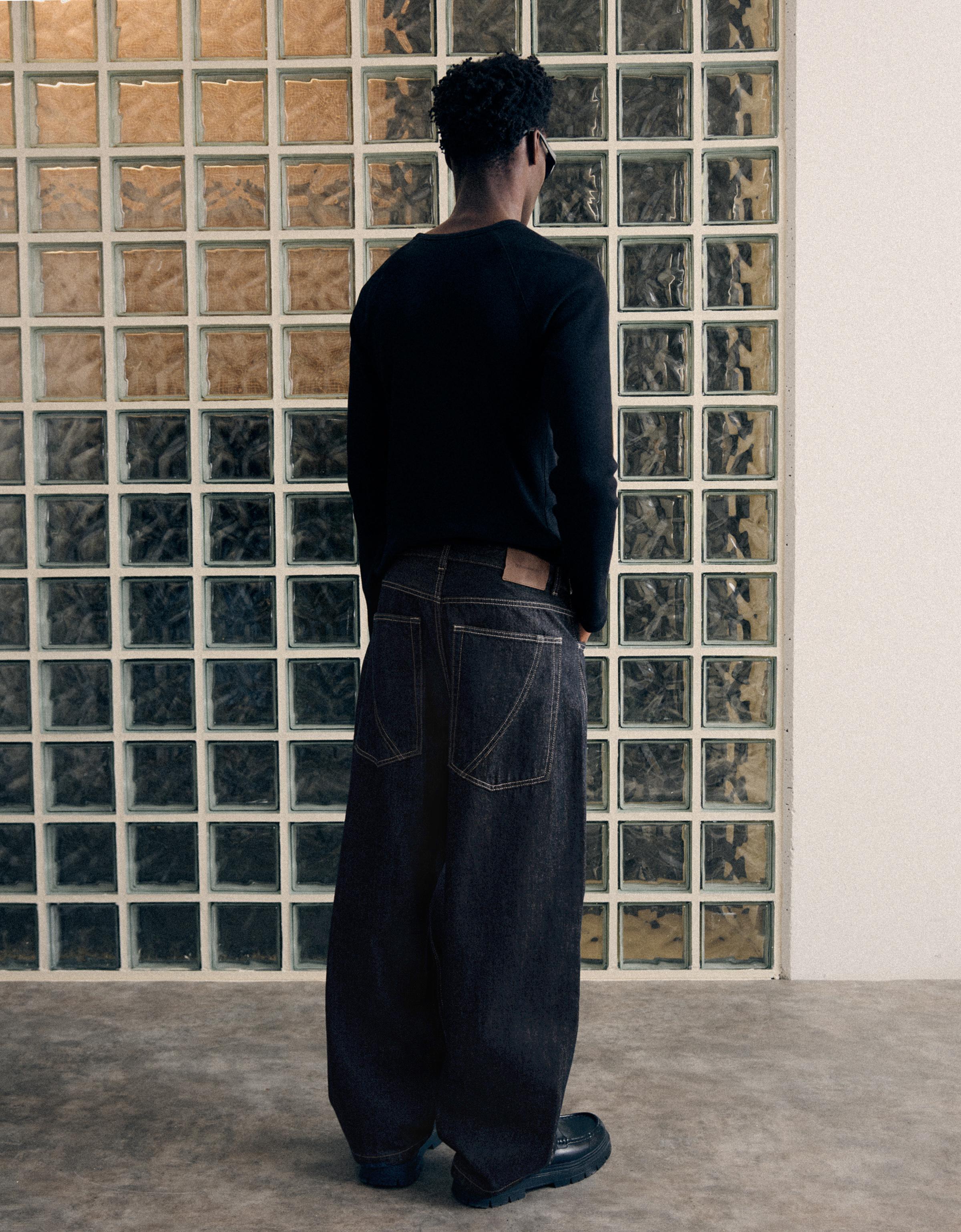 Bershka Balloon Fit Denim Jeans — Marine