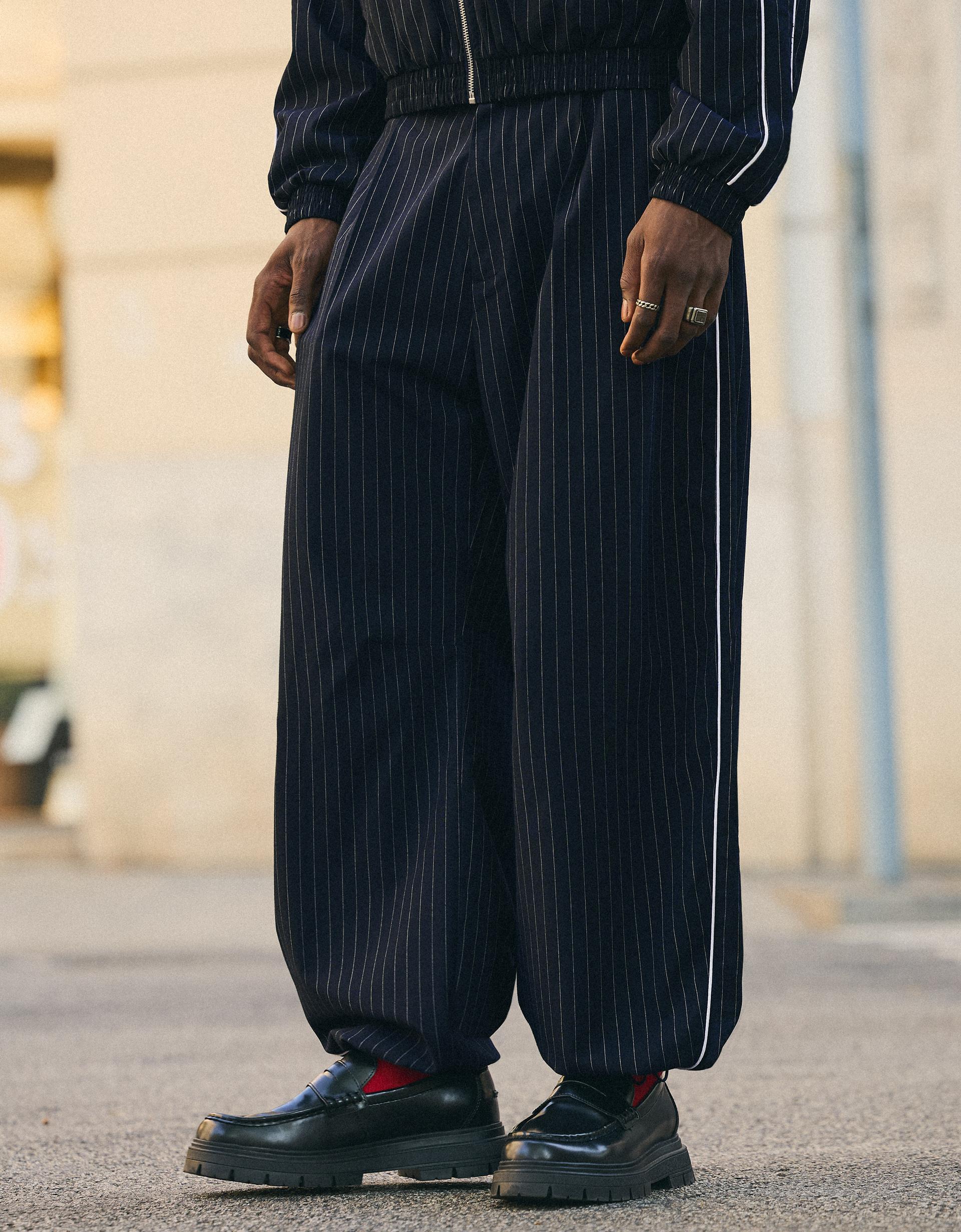 Bershka Pantalon super baggy fit à rayures tennis