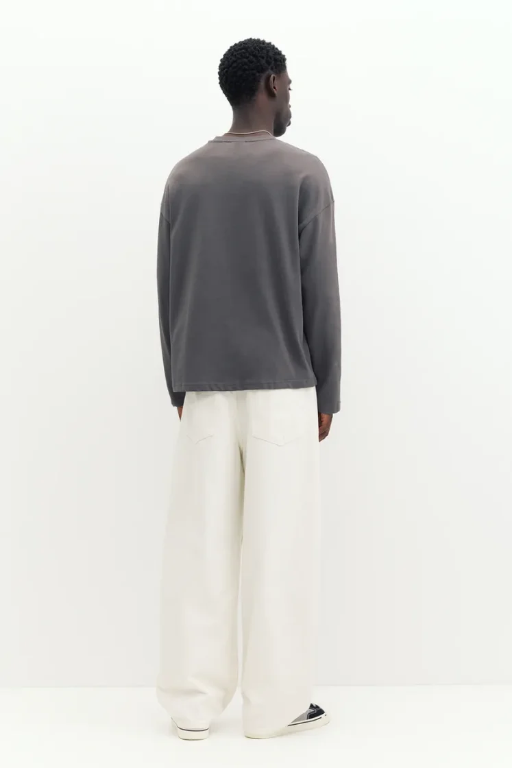 Heavyweight Relaxed Long-Sleeve — Dark Grey