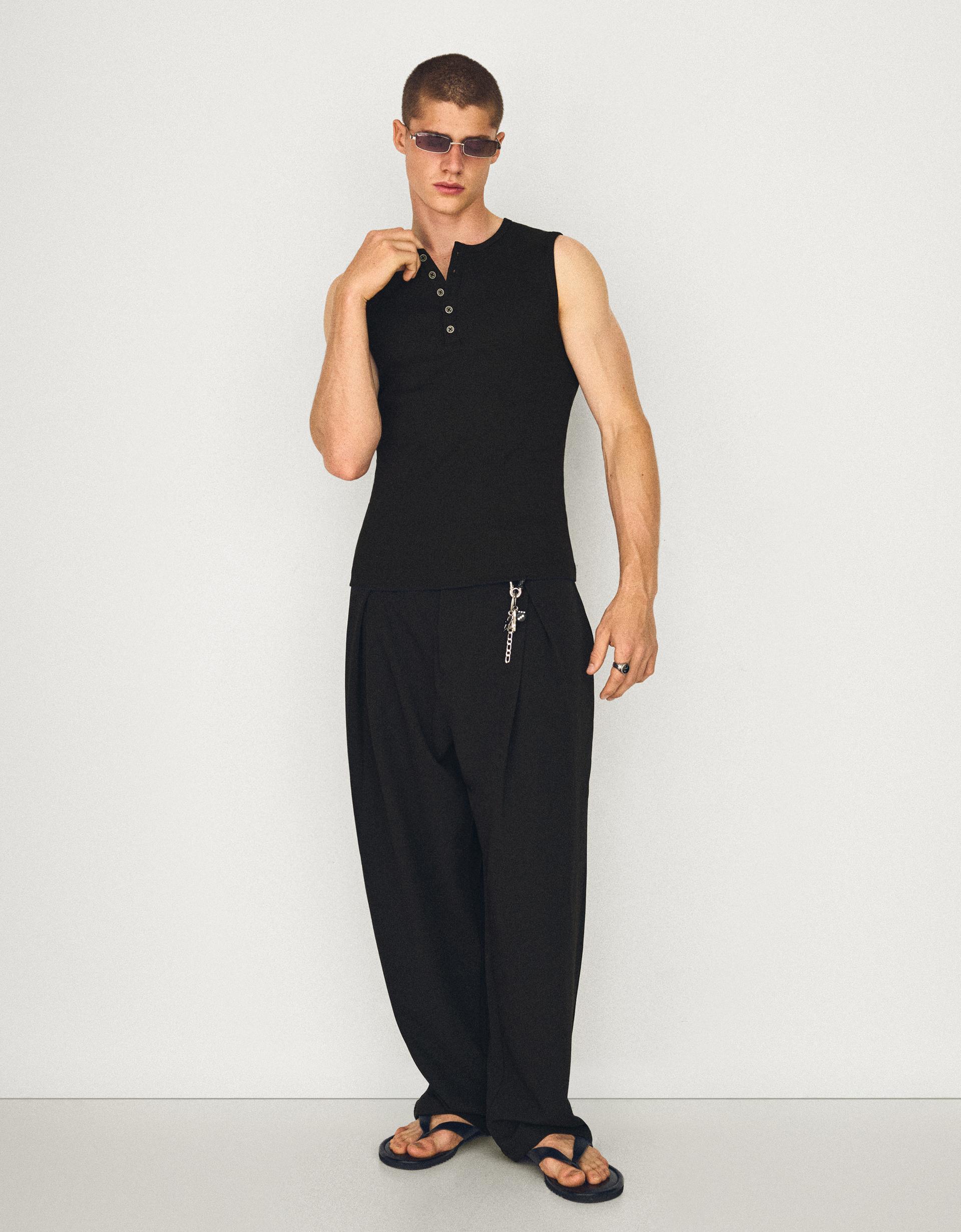 Bershka Pantalon baggy à pinces — Noir