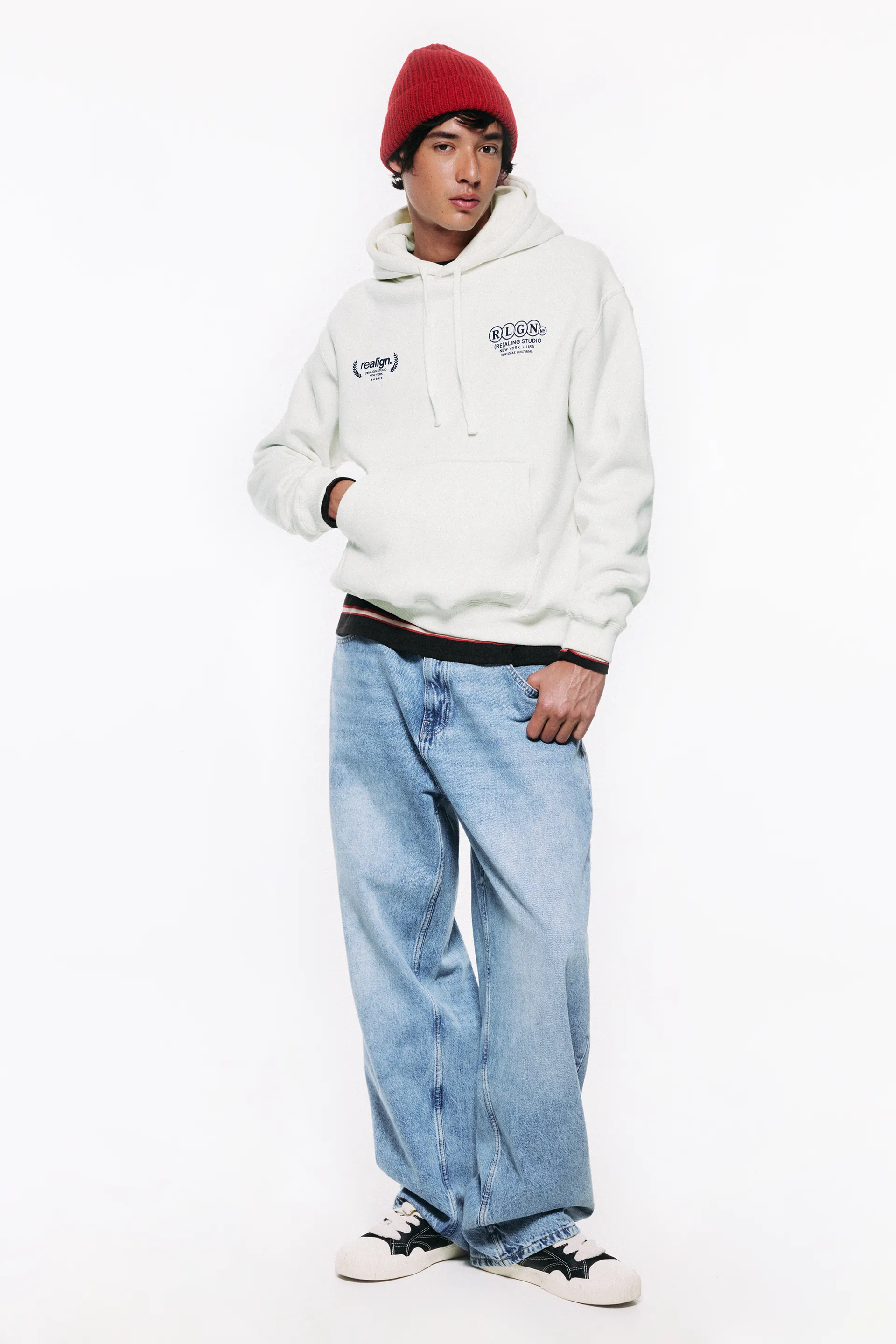 Pull&Bear Contrast Graphic Hoodie — Off white