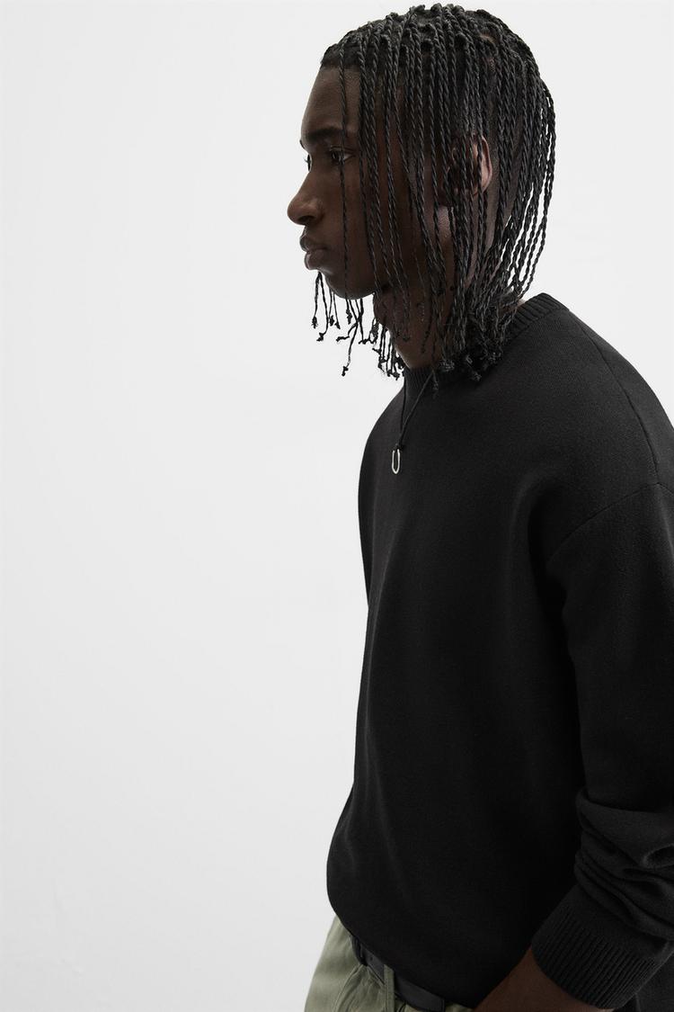 Zara Essential Knit Crewneck — black
