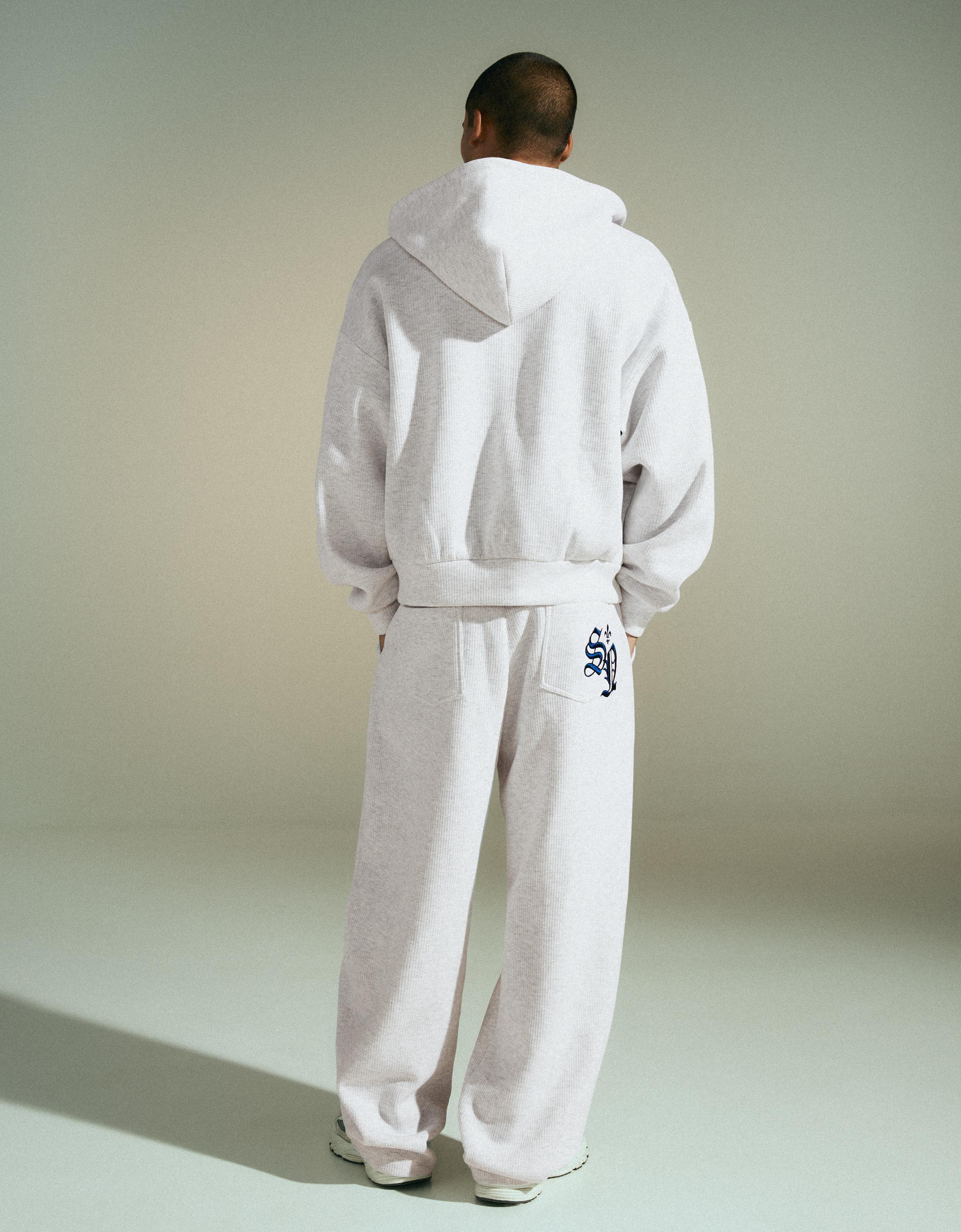 Bershka Waffle Balloon Pants — Gris