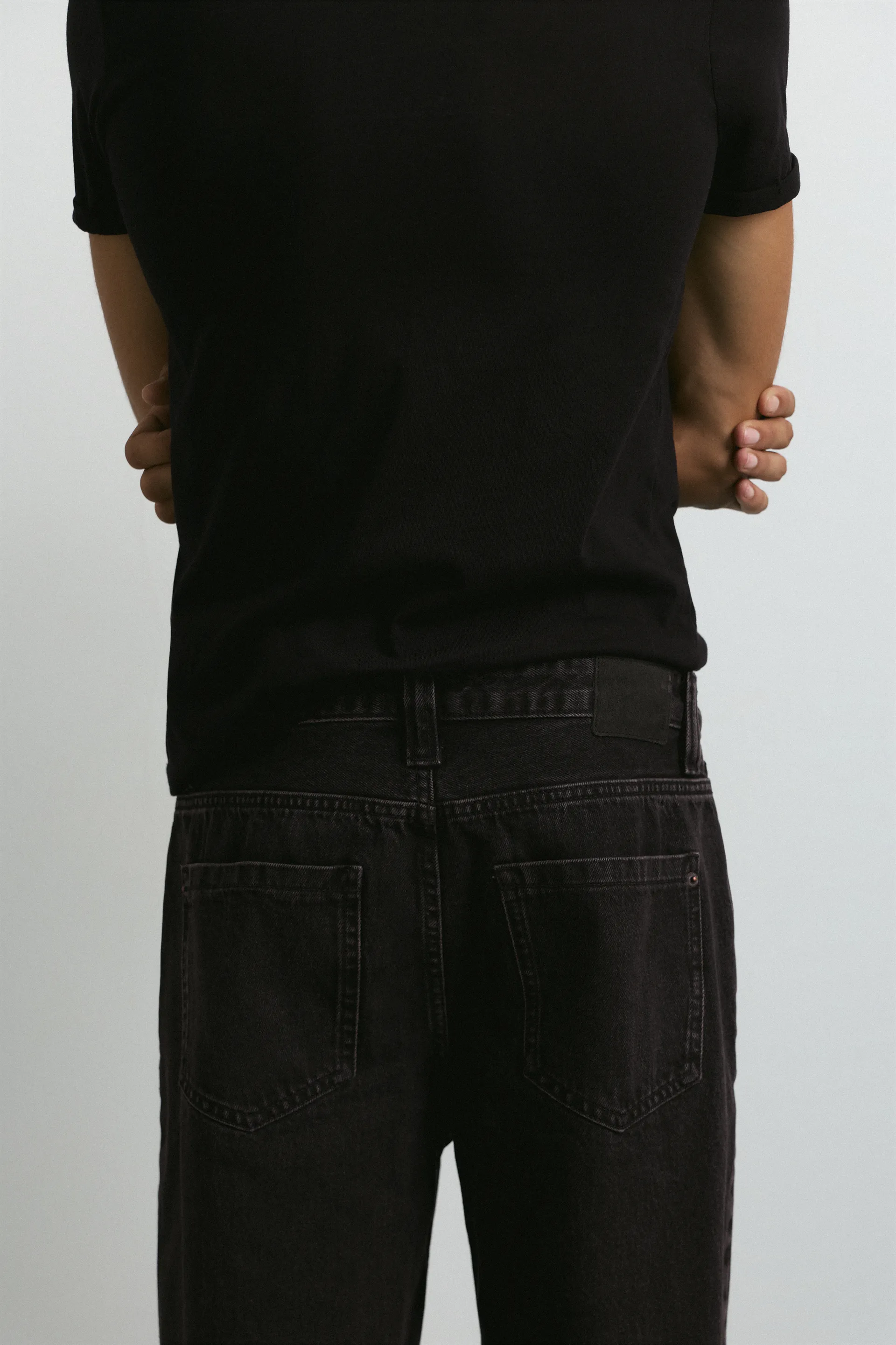 Classic 5-Pocket Denim — Black