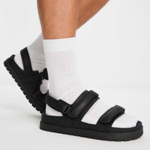 Urban Grip Black Sandals